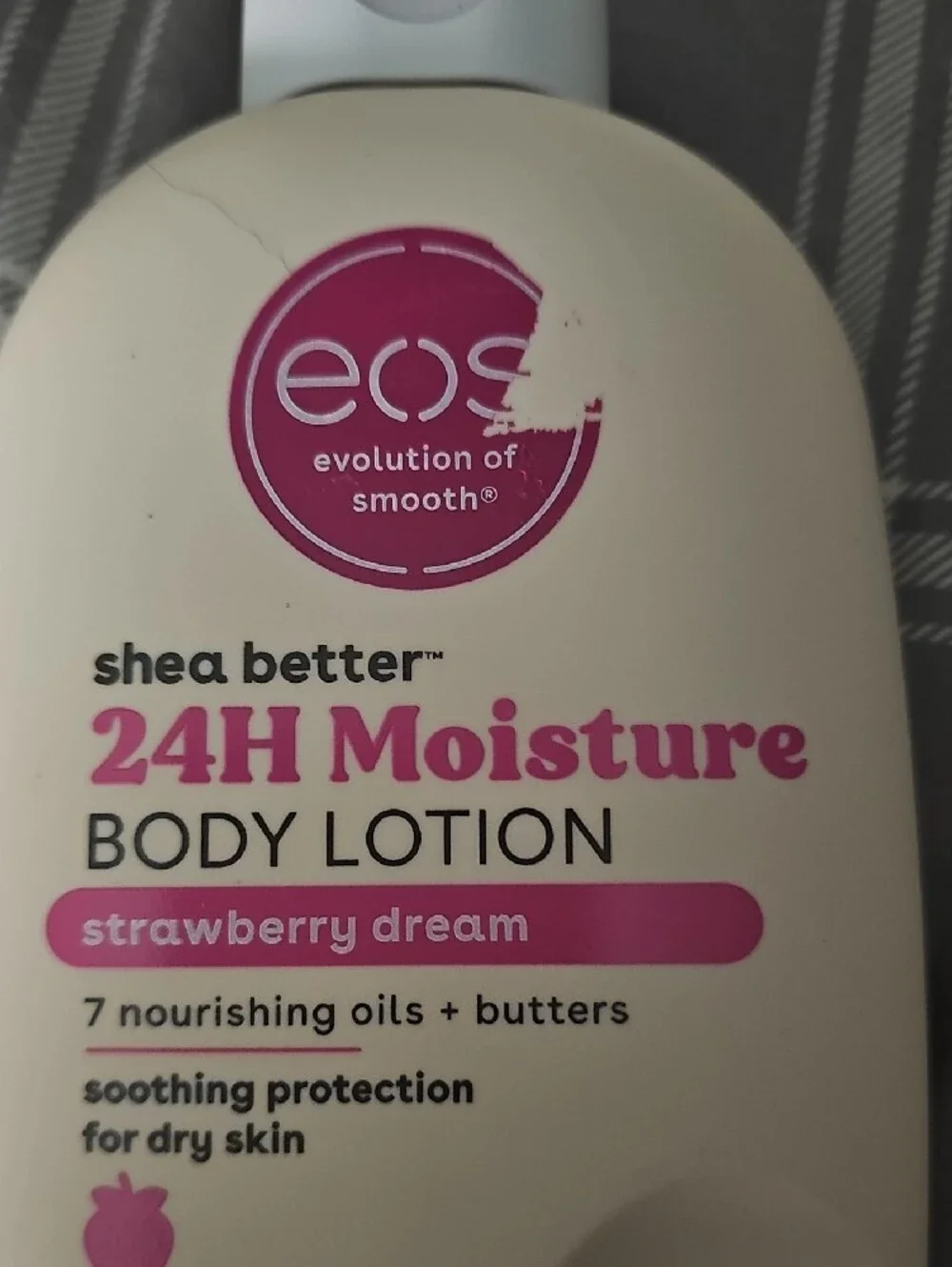 eos 24H Moisture Body Lotion — Pink and Cream